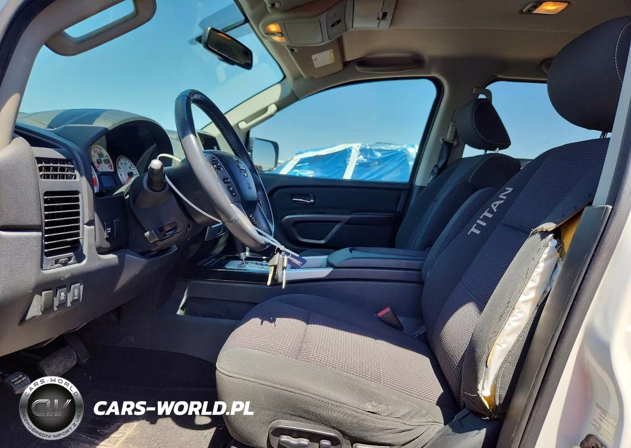 2015 Nissan Titan Pro-4X VIN:1N6BA0EC7FN514879 - 7