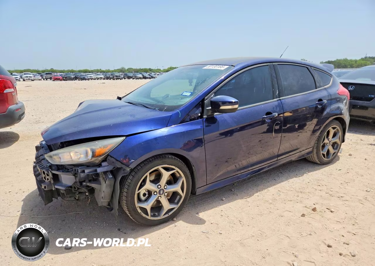2017 Ford Focus St – zdjęcie 1 z 12