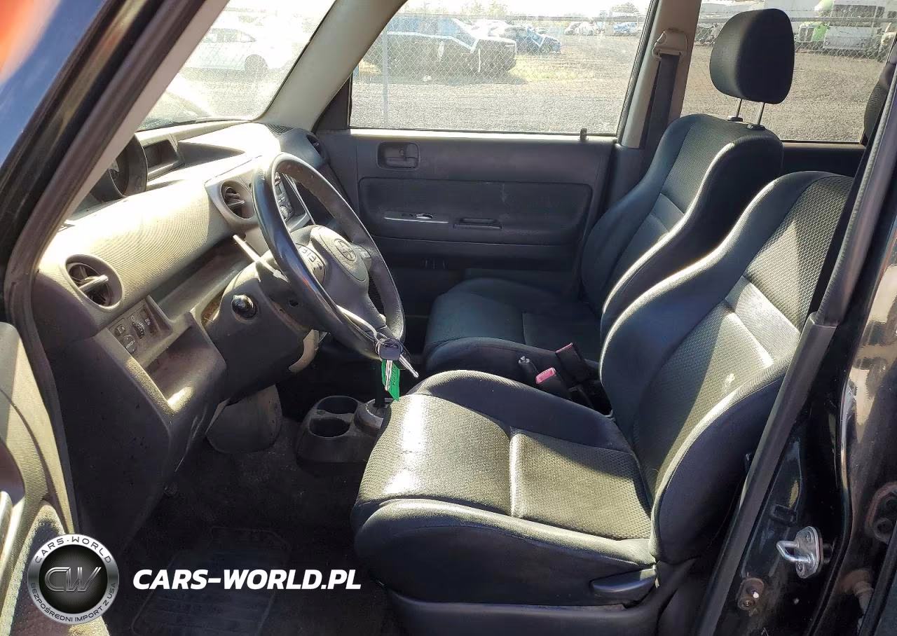 2006 Toyota Scion Xb VIN:JTLKT324964093253 - 7