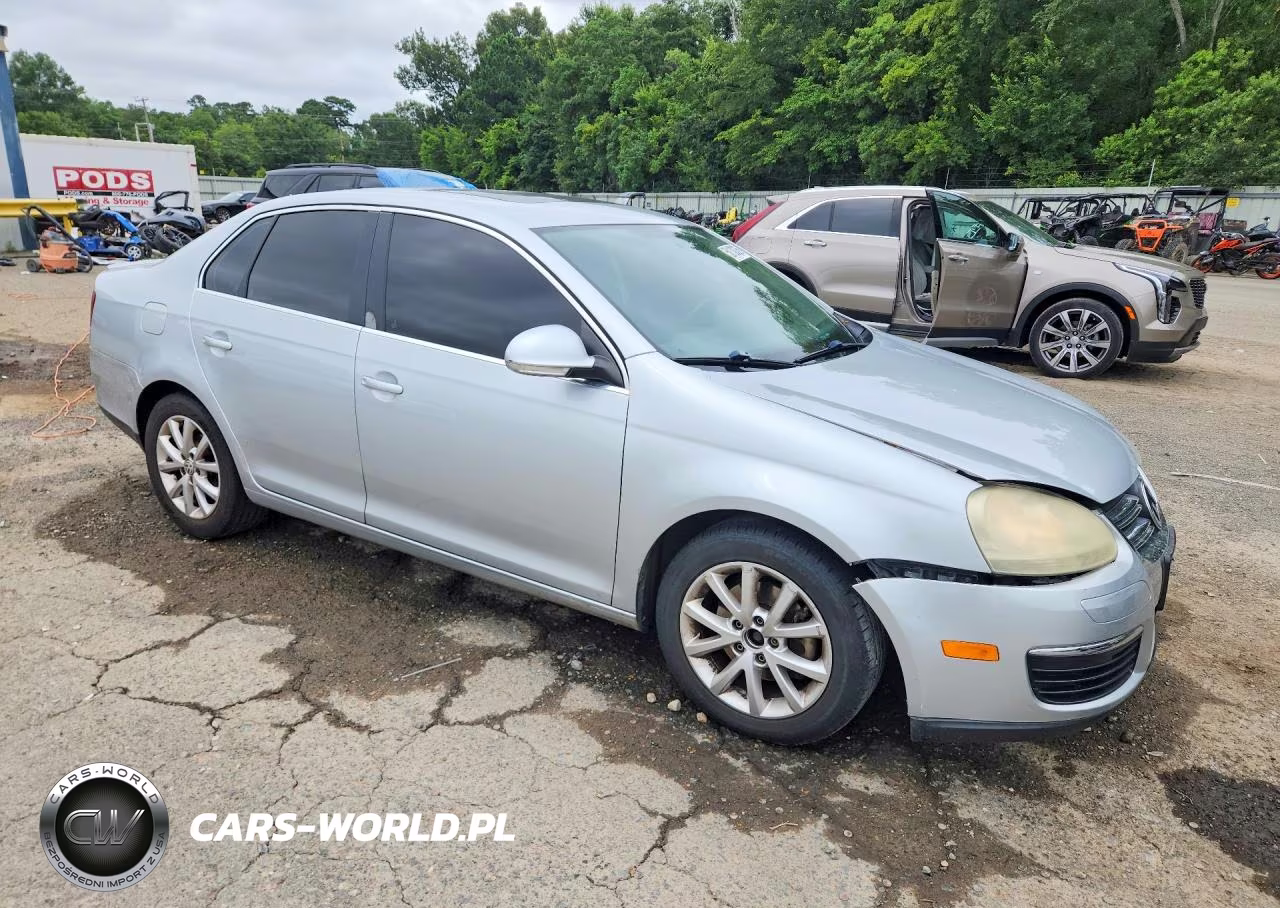 2010 Volkswagen Jetta Se VIN:3VWRZ7AJ5AM016669 - 4