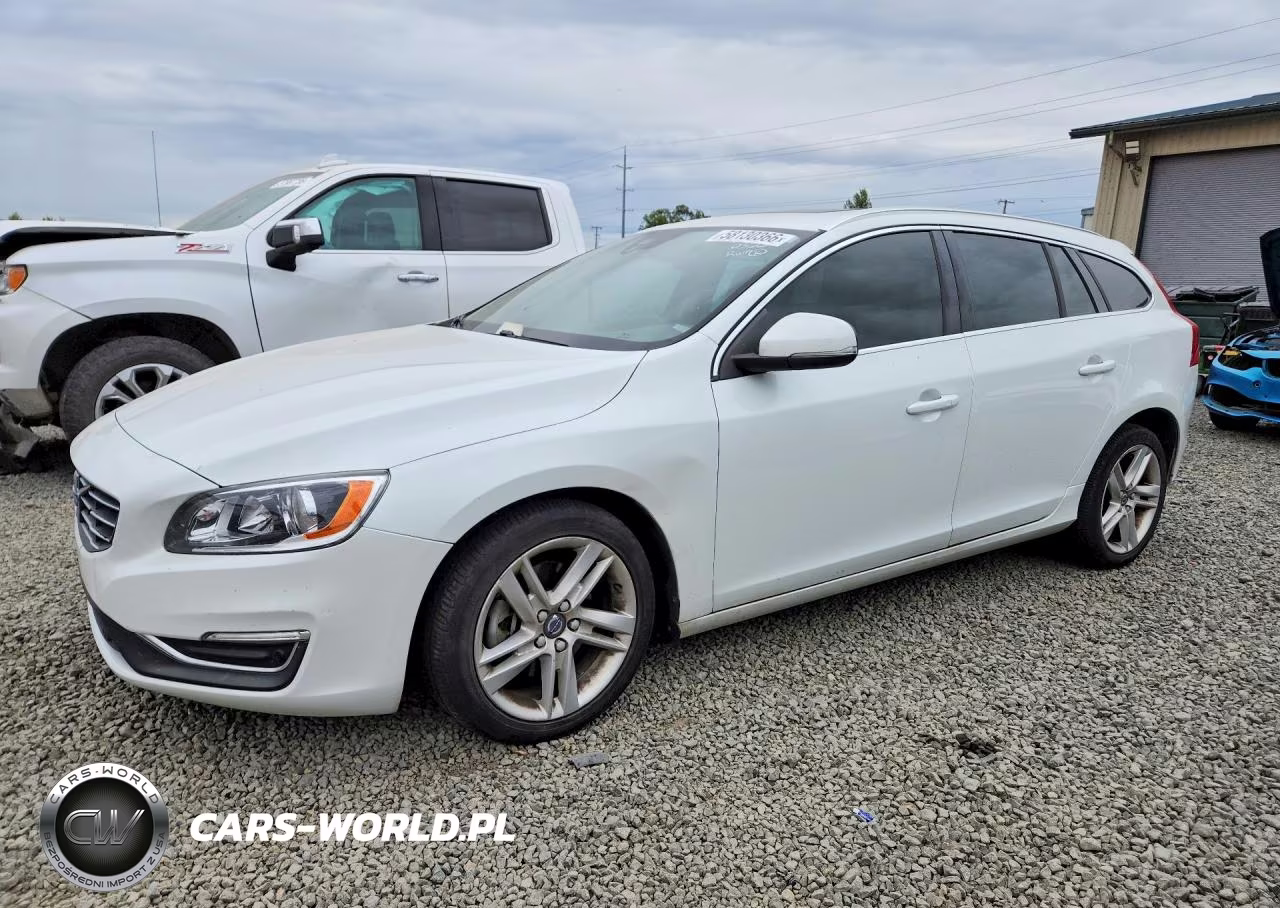 2015 Volvo V60 Premier
