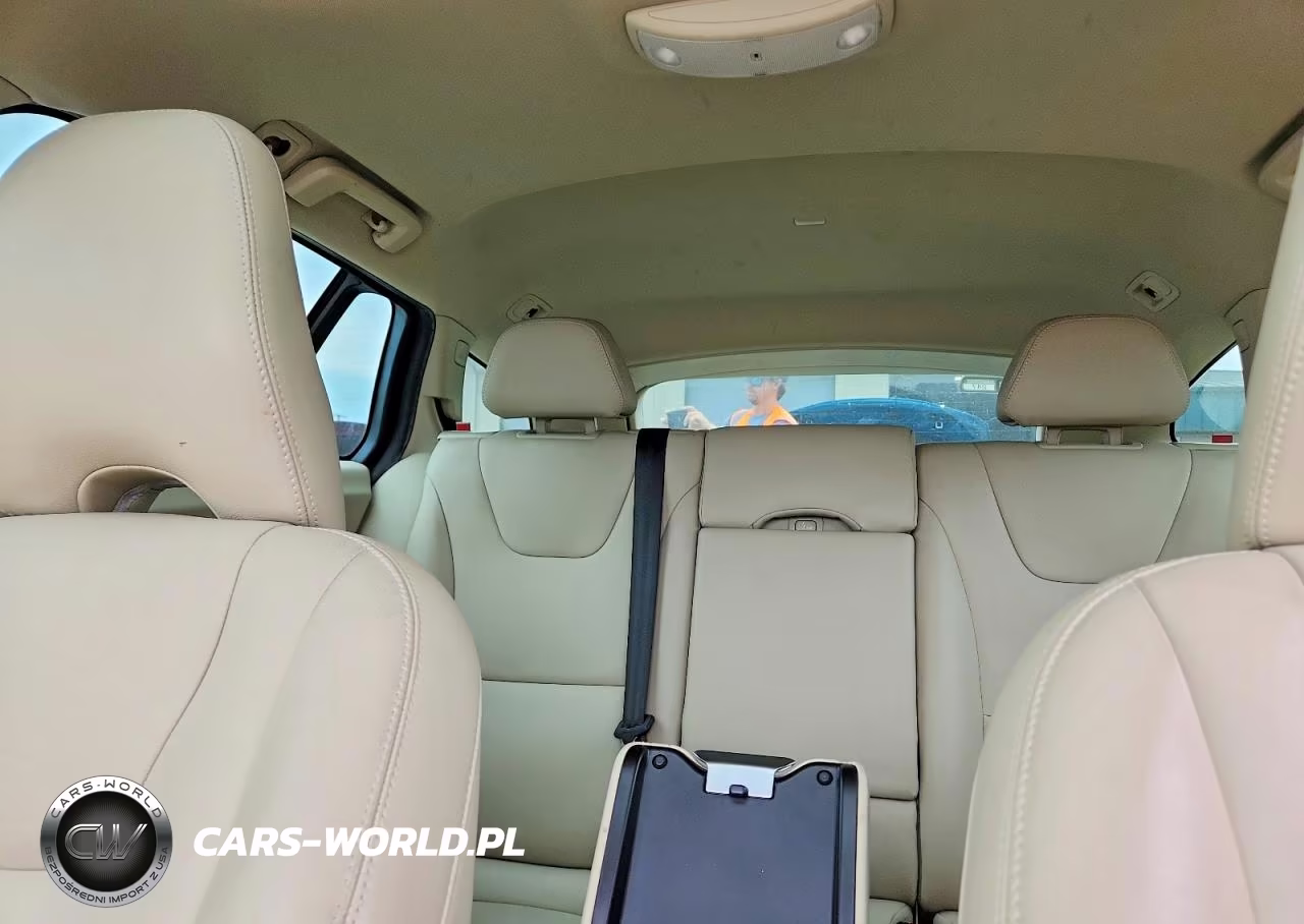 2015 Volvo V60 Premier VIN:YV140MEK7F1258712 - 10