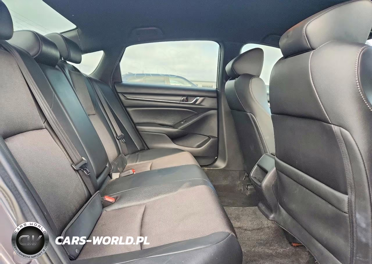 2020 Honda Accord VIN:1HGCV1F33LA137164 - 10