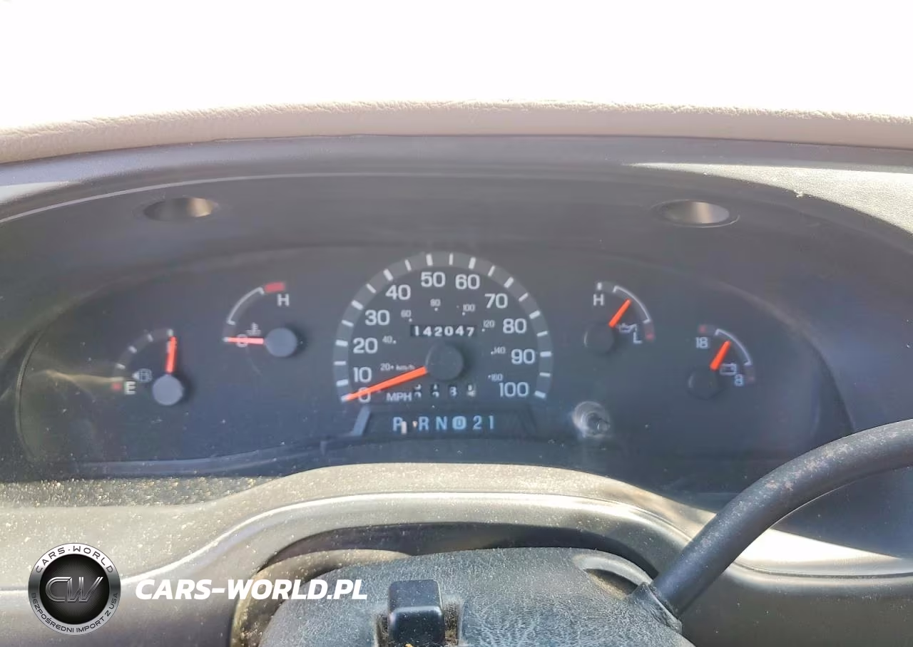 2002 Ford Econoline E150 Van VIN:1FTRE14222HA05375 - 9