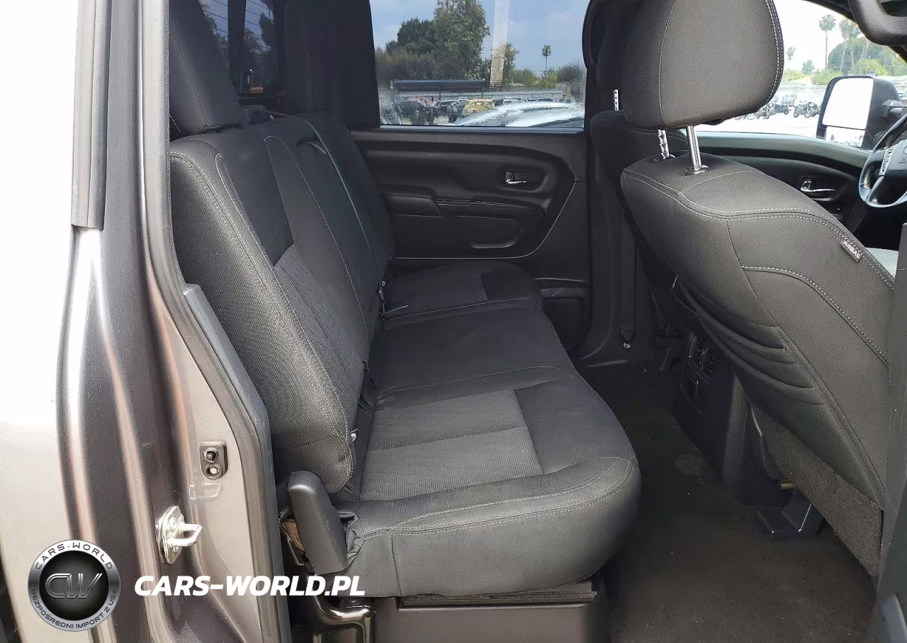 2018 Nissan Titan Xd Sv VIN:1N6BA1F4XJN515854 - 10