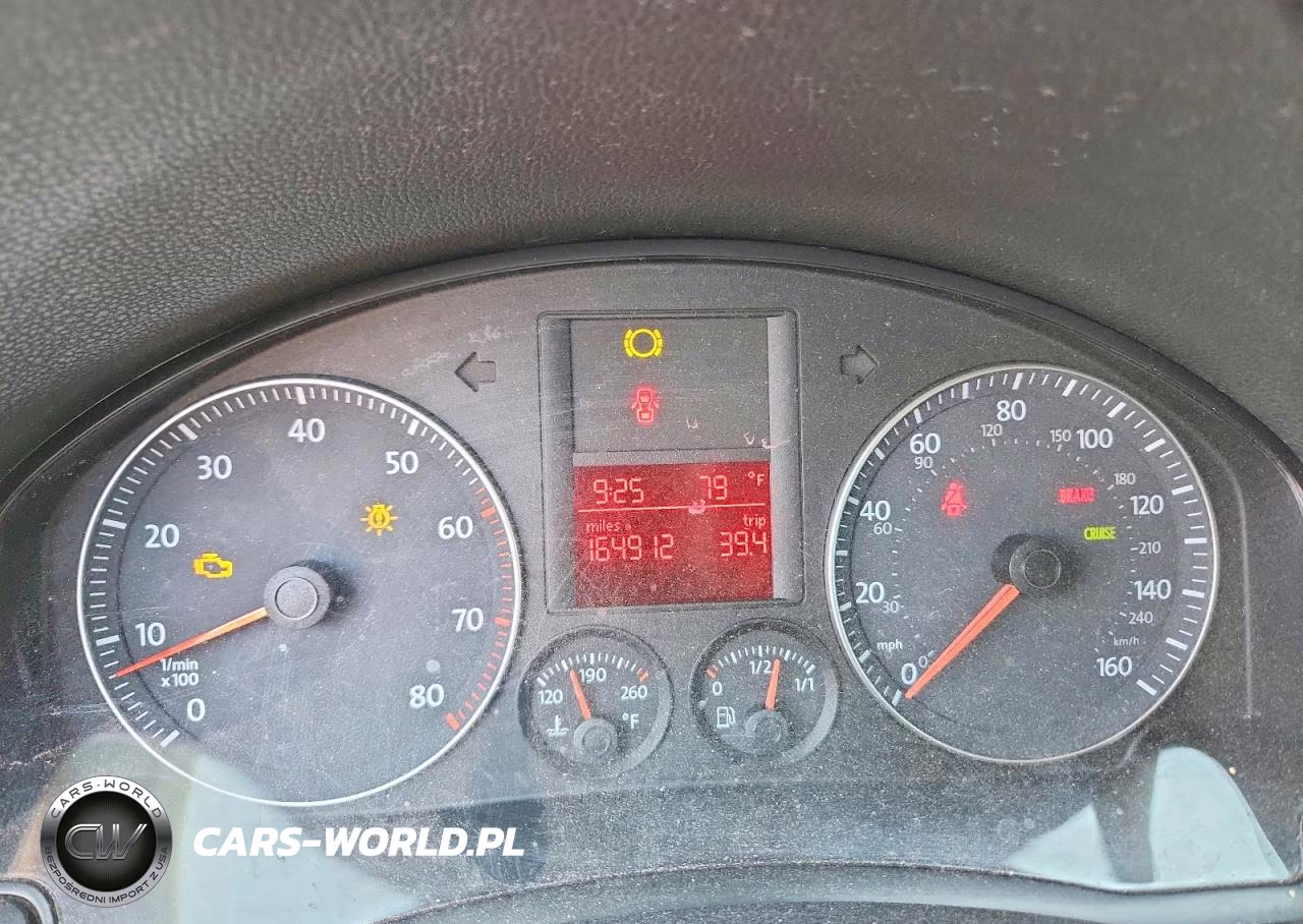 2007 Volkswagen Rabbit VIN:WVWAR71K77W200626 - 9