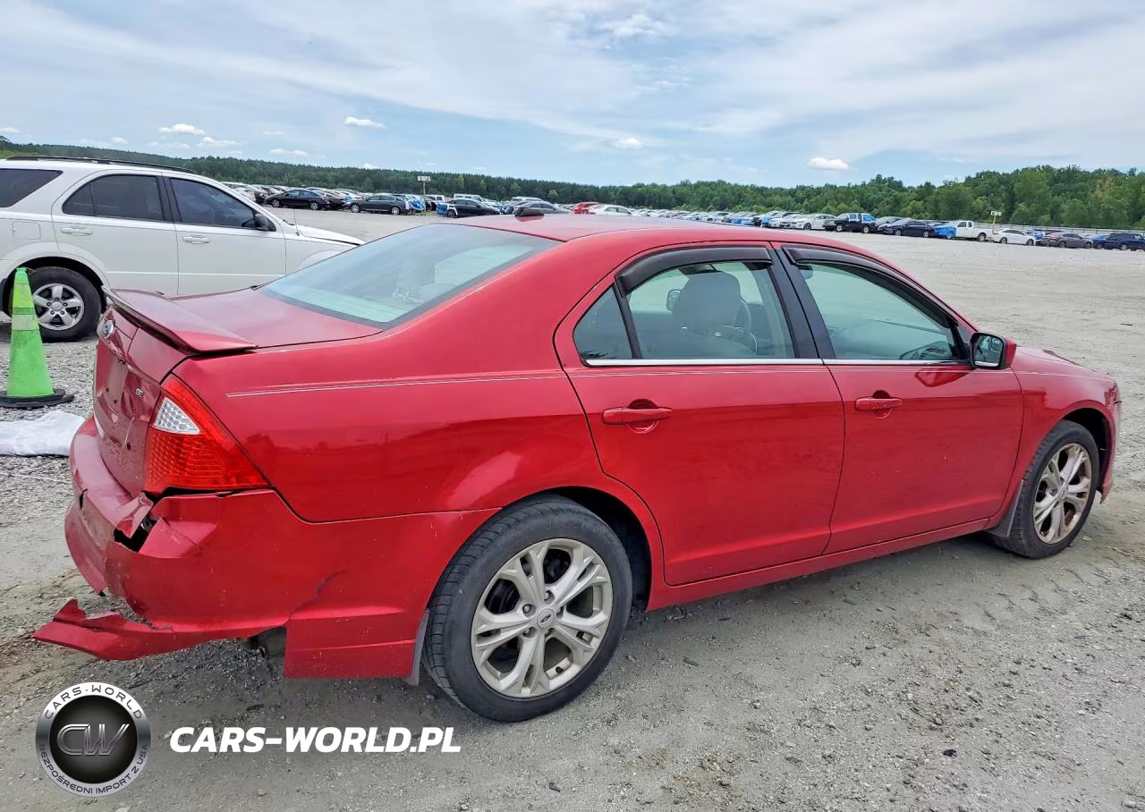 2012 Ford Fusion Se VIN:3FAHP0HA6CR448894 - 3