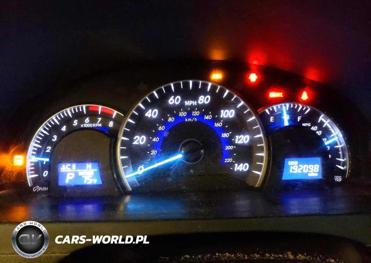 2013 Toyota Camry Xle VIN:4T4BF1FK4DR316667 - 9