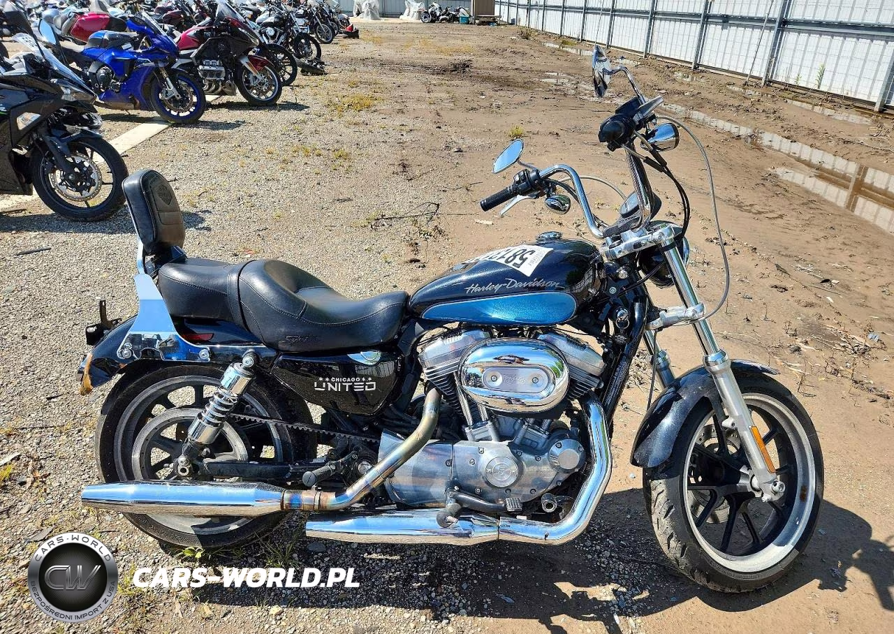 2012 Harley-Davidson Xl883 Superlow – zdjęcie 1 z 9