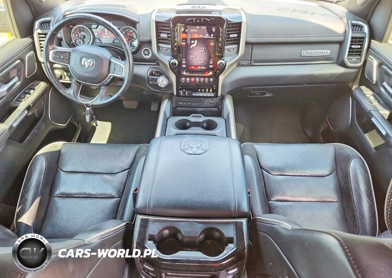 2019 Ram 1500 Laramie VIN:1C6SRFJT3KN610806 - 8