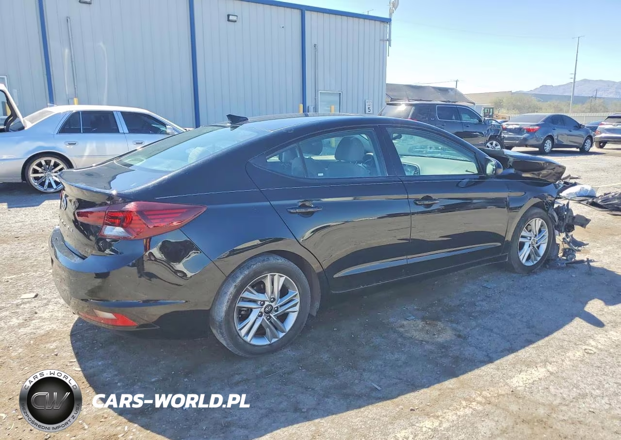 2020 Hyundai Elantra Value Edition VIN:5NPD84LF2LH607803 - 3