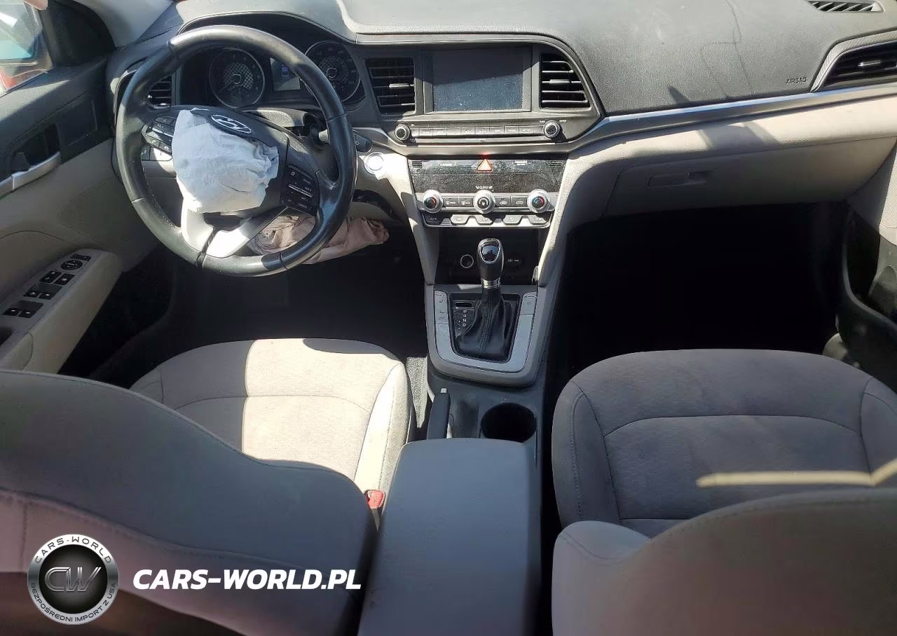 2020 Hyundai Elantra Value Edition VIN:5NPD84LF2LH607803 - 8
