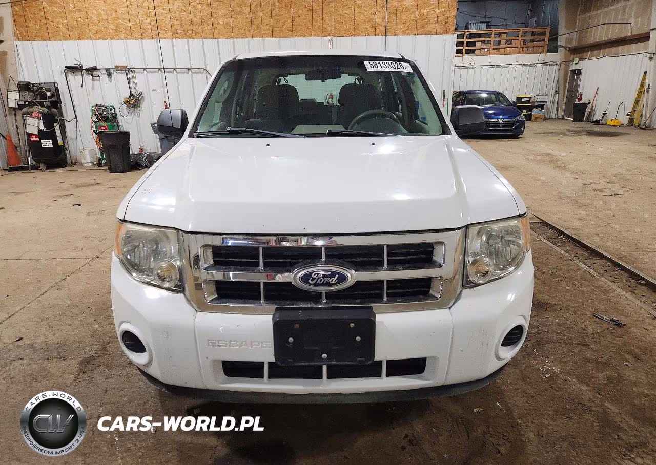 2010 Ford Escape Xls VIN:1FMCU9C78AKD33921 - 5