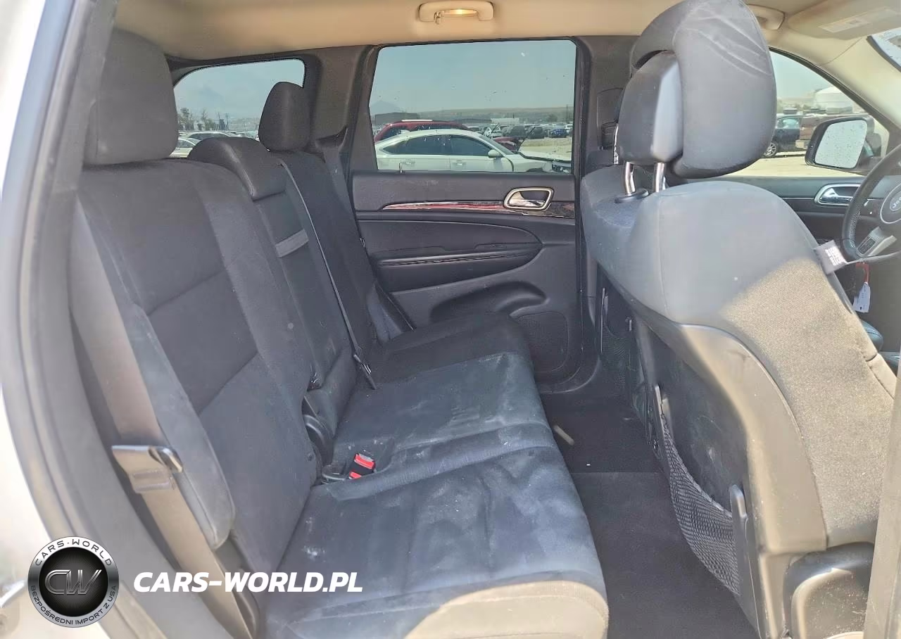2011 Jeep Grand Cherokee Laredo VIN:1J4RR4GG8BC570931 - 10