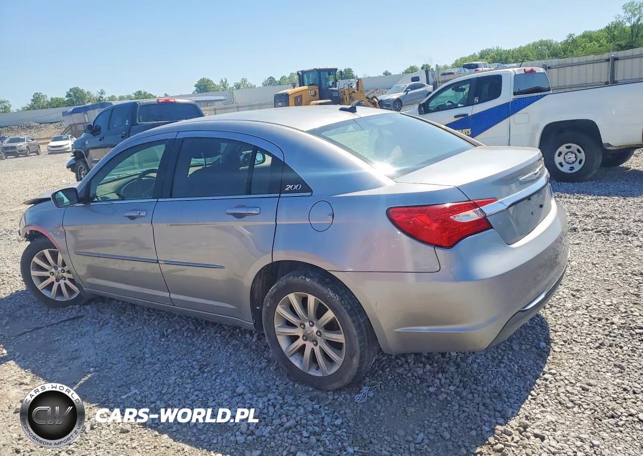 2013 Chrysler 200 Touring VIN:1C3CCBBB5DN721748 - 2