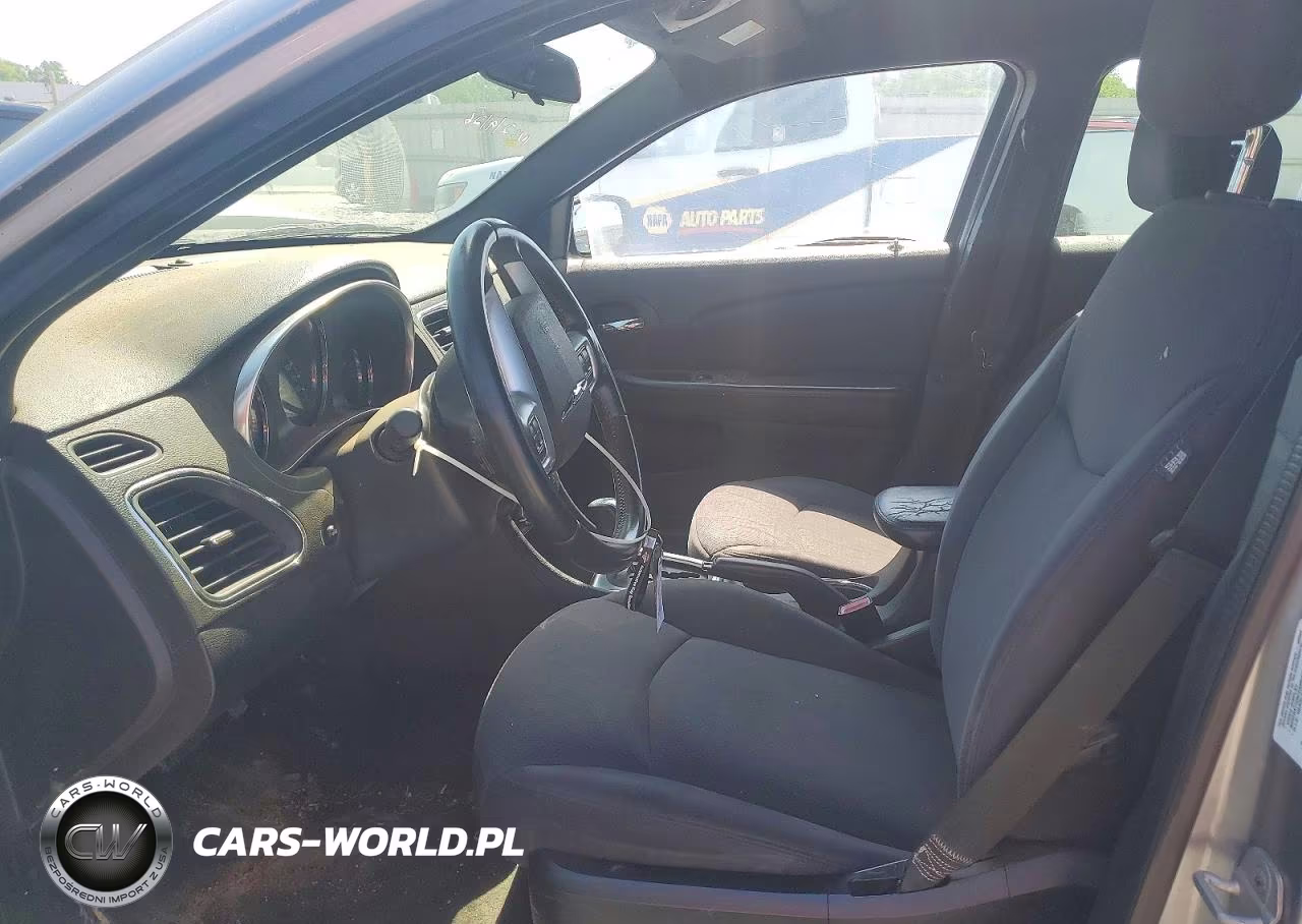 2013 Chrysler 200 Touring VIN:1C3CCBBB5DN721748 - 7