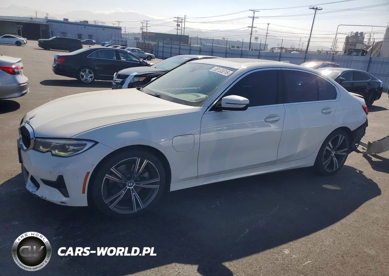 2021 BMW 330E
