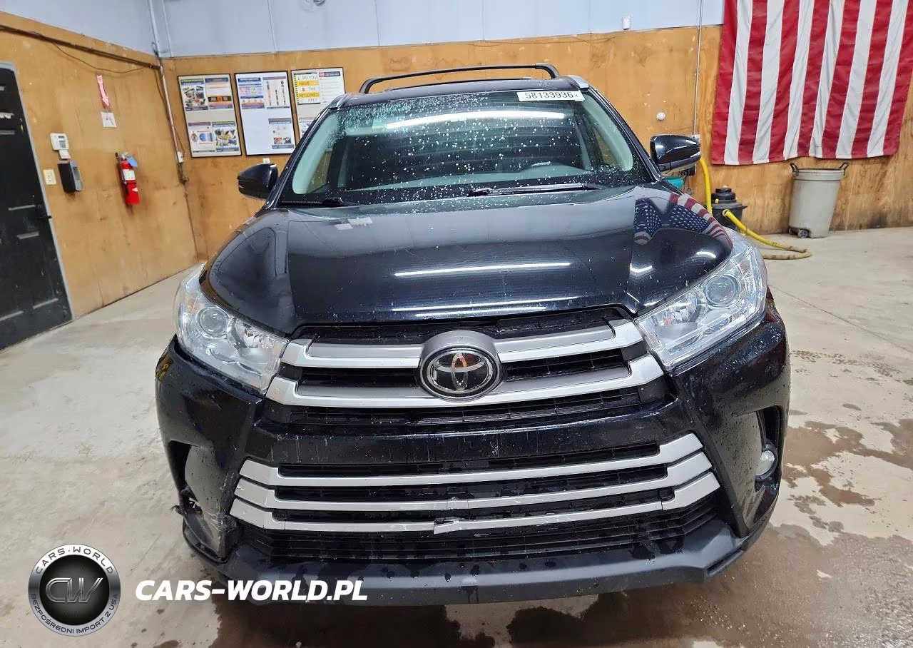 2018 Toyota Highlander Xle VIN:5TDJZRFH4JS523046 - 5