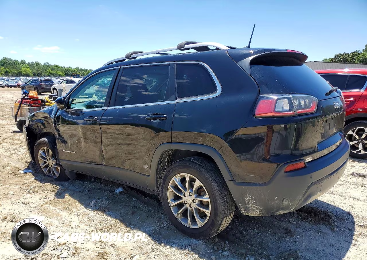 2019 Jeep Cherokee Latitude Plus VIN:1C4PJLLB9KD267076 - 2