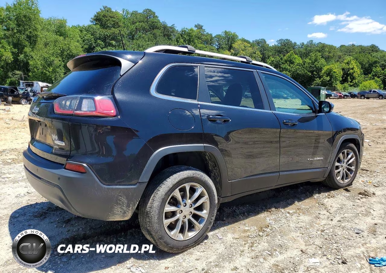 2019 Jeep Cherokee Latitude Plus VIN:1C4PJLLB9KD267076 - 3