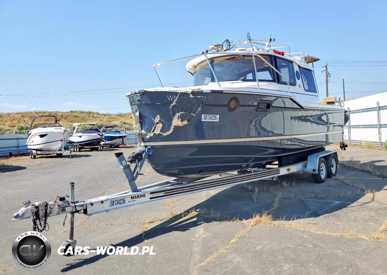2018 Roundtions Boat – zdjęcie 1 z 10