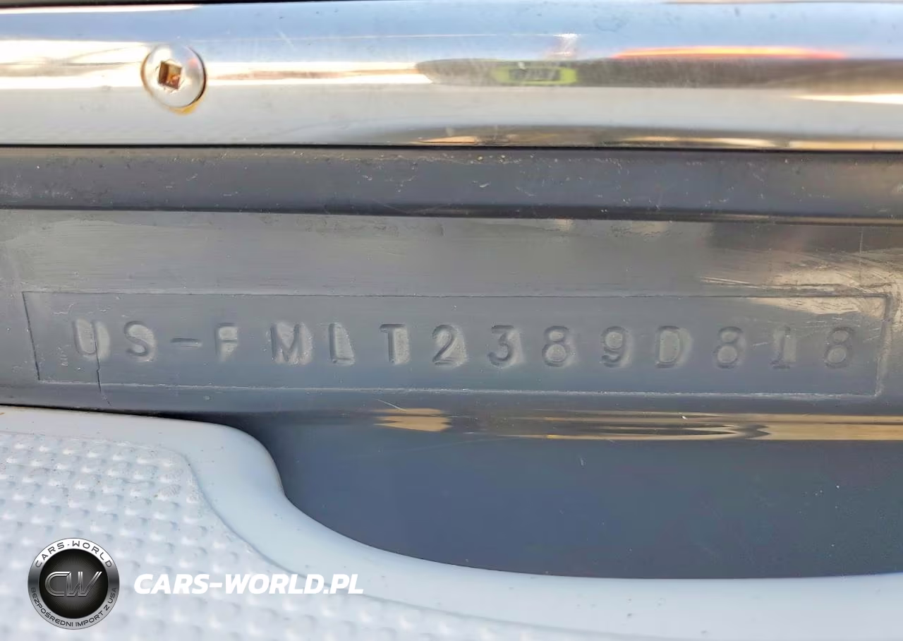 2018 Roundtions Boat VIN:FMLT2389D818 - 10