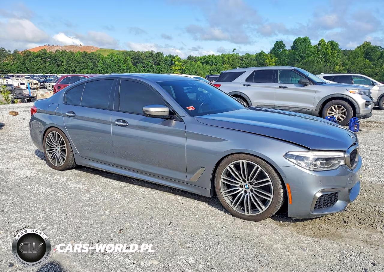 2018 BMW M550Xi VIN:WBAJB9C5XJB287277 - 4
