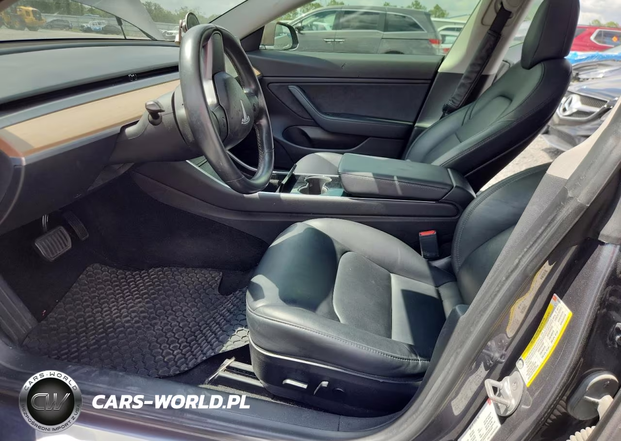 2018 Tesla Model 3 VIN:5YJ3E1EA0JF163496 - 7