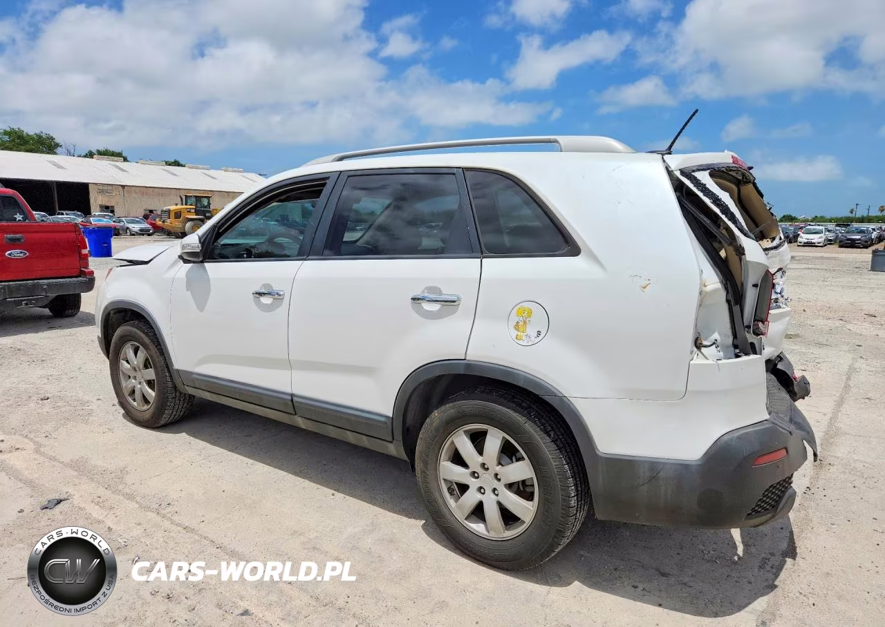 2011 Kia Sorento Lx VIN:5XYKT4A14BG137454 - 2