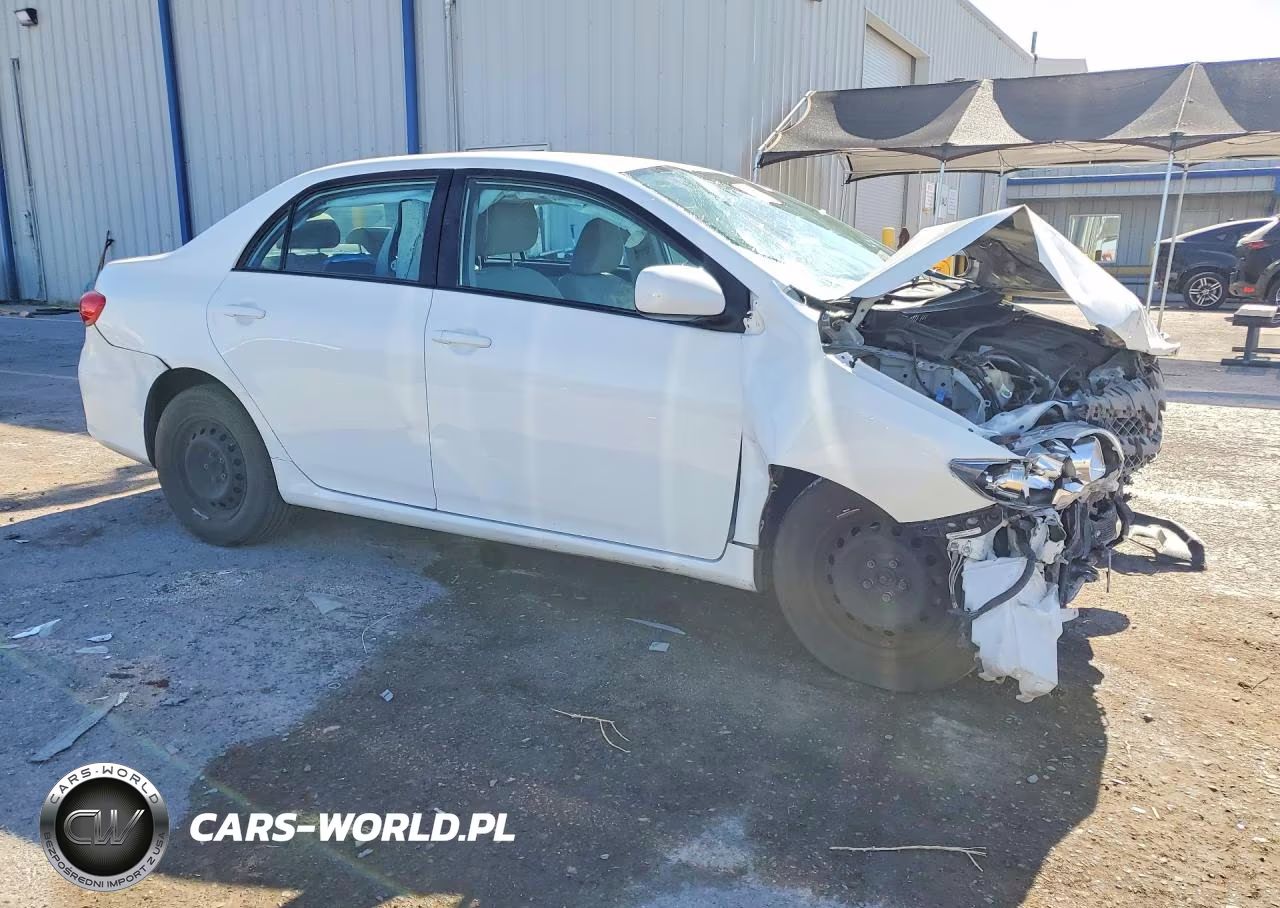 2011 Toyota Corolla Le VIN:2T1BU4EE4BC559293 - 4