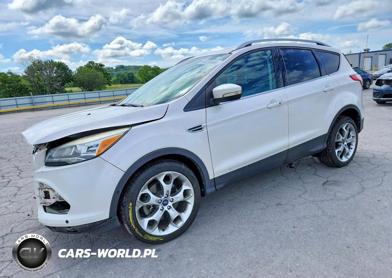 2014 Ford Escape Titanium – zdjęcie 1 z 13