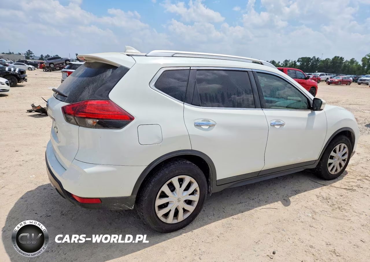 2017 Nissan Rogue S VIN:KNMAT2MT0HP513246 - 3