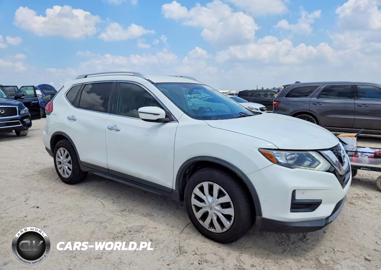 2017 Nissan Rogue S VIN:KNMAT2MT0HP513246 - 4