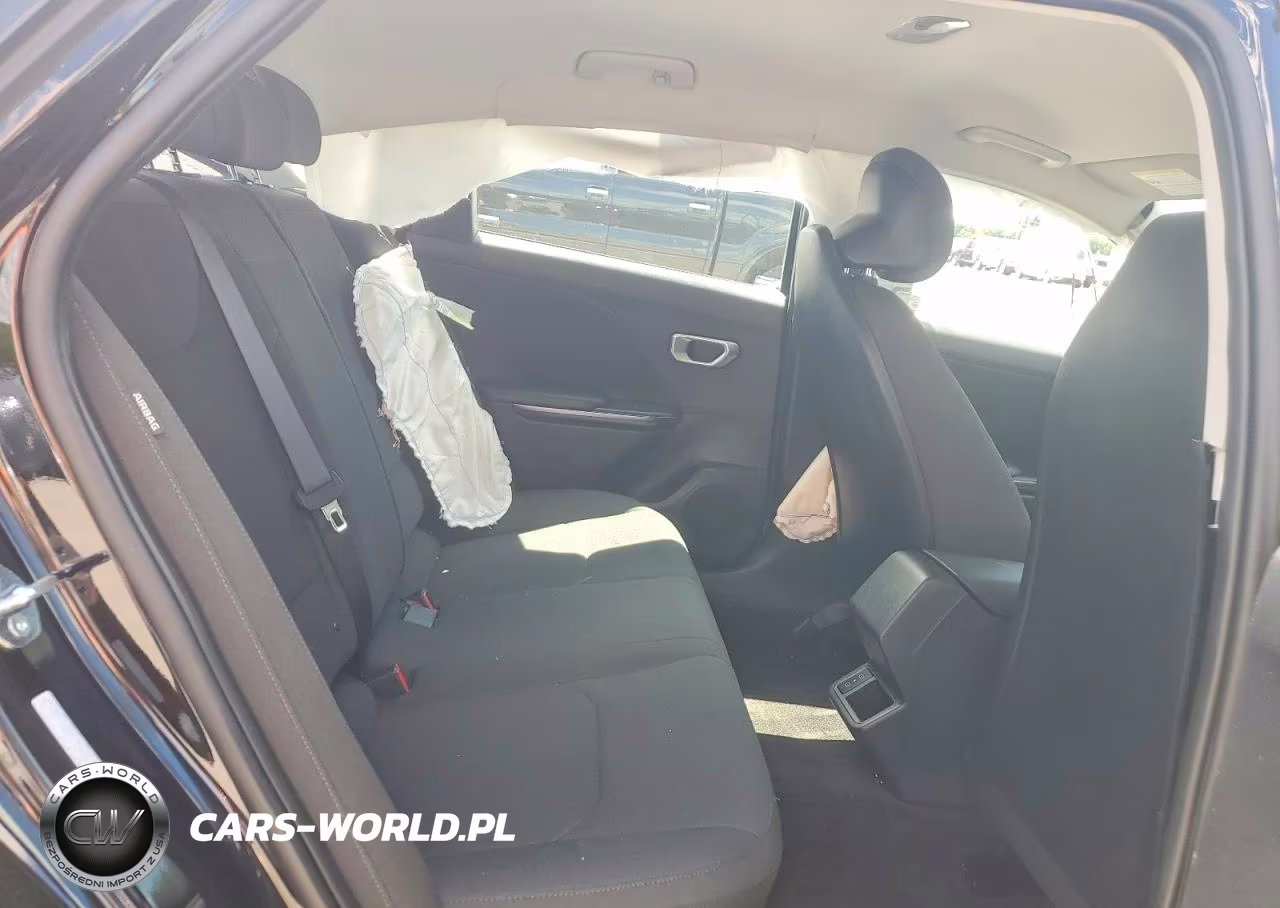 2026 Kia K4 Lxs VIN:3KPFT4DE4TE330086 - 10