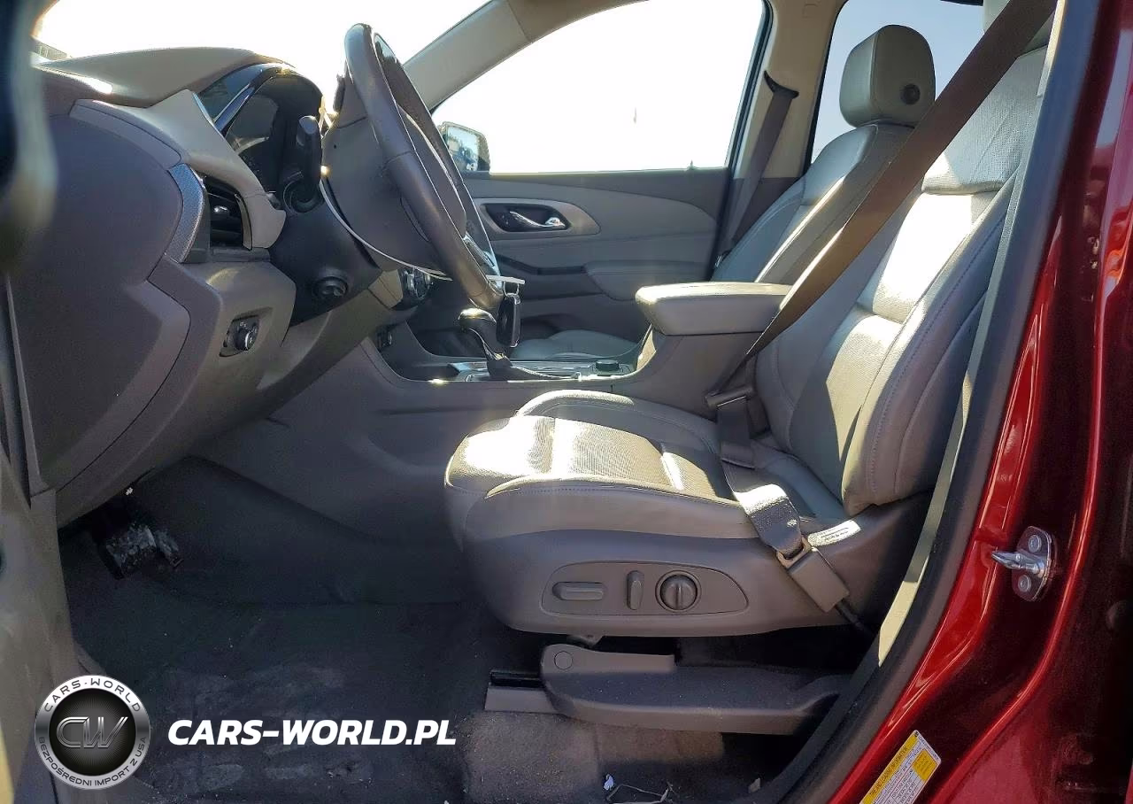 2018 Chevrolet Traverse Premier VIN:1GNEVJKWXJJ100933 - 7