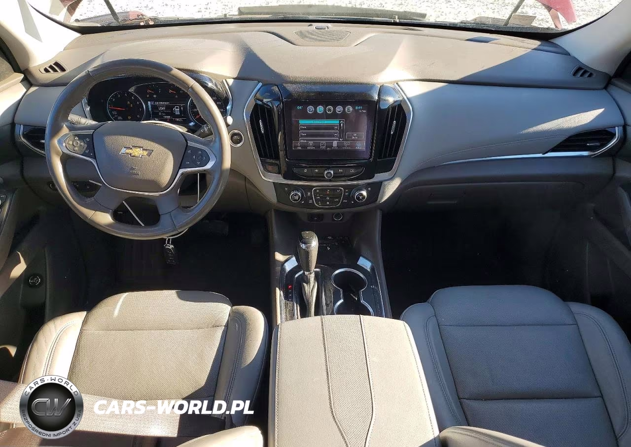 2018 Chevrolet Traverse Premier VIN:1GNEVJKWXJJ100933 - 8