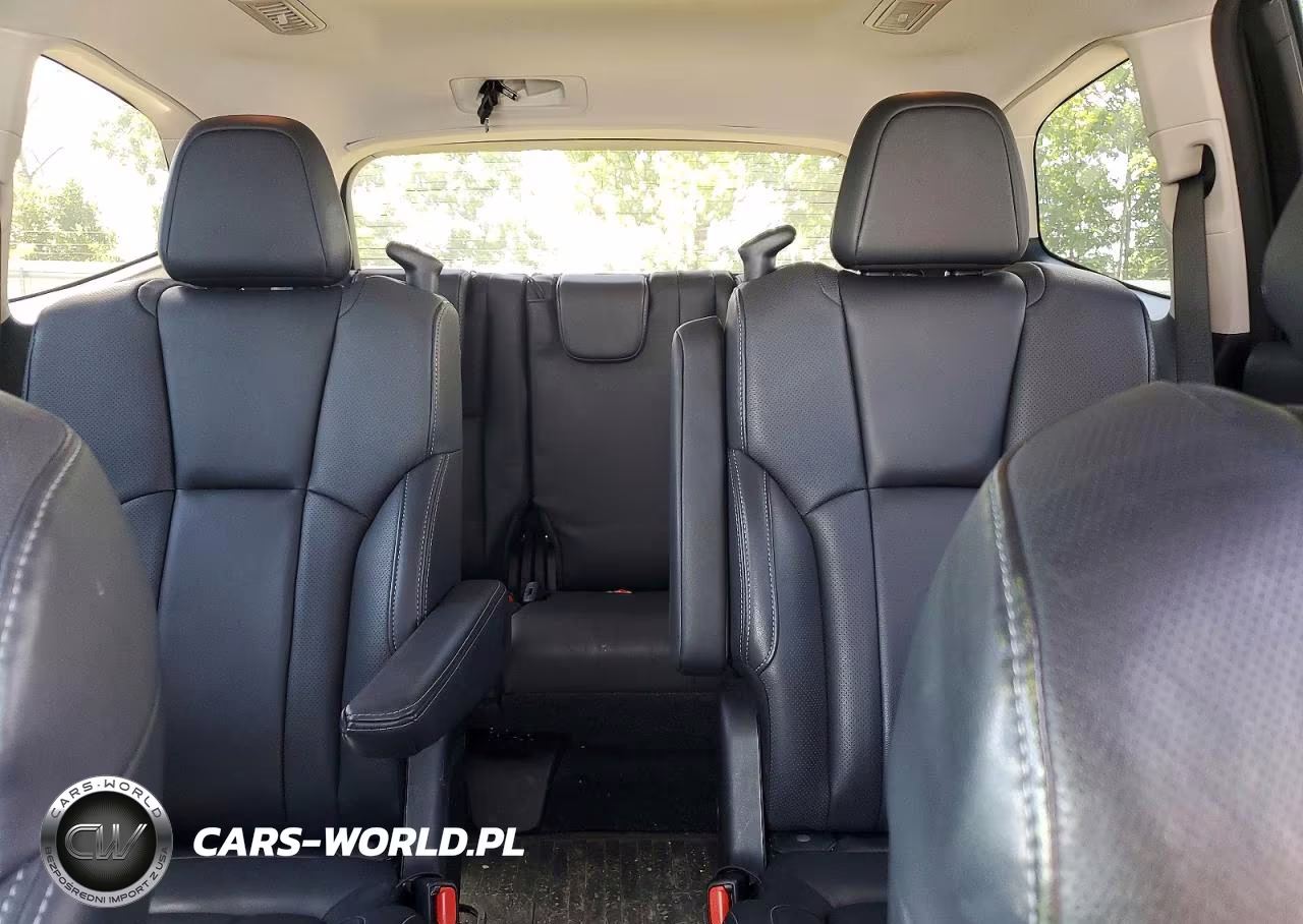 2019 Subaru Ascent Limited VIN:4S4WMAPD9K3463989 - 10
