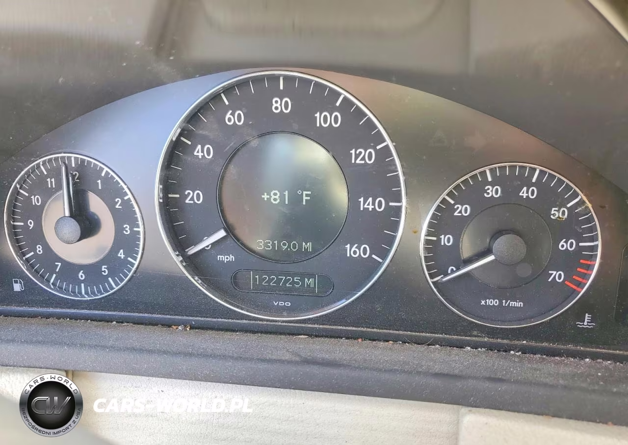 2008 Mercedes-Benz Clk 350 VIN:WDBTJ56H38F241921 - 9