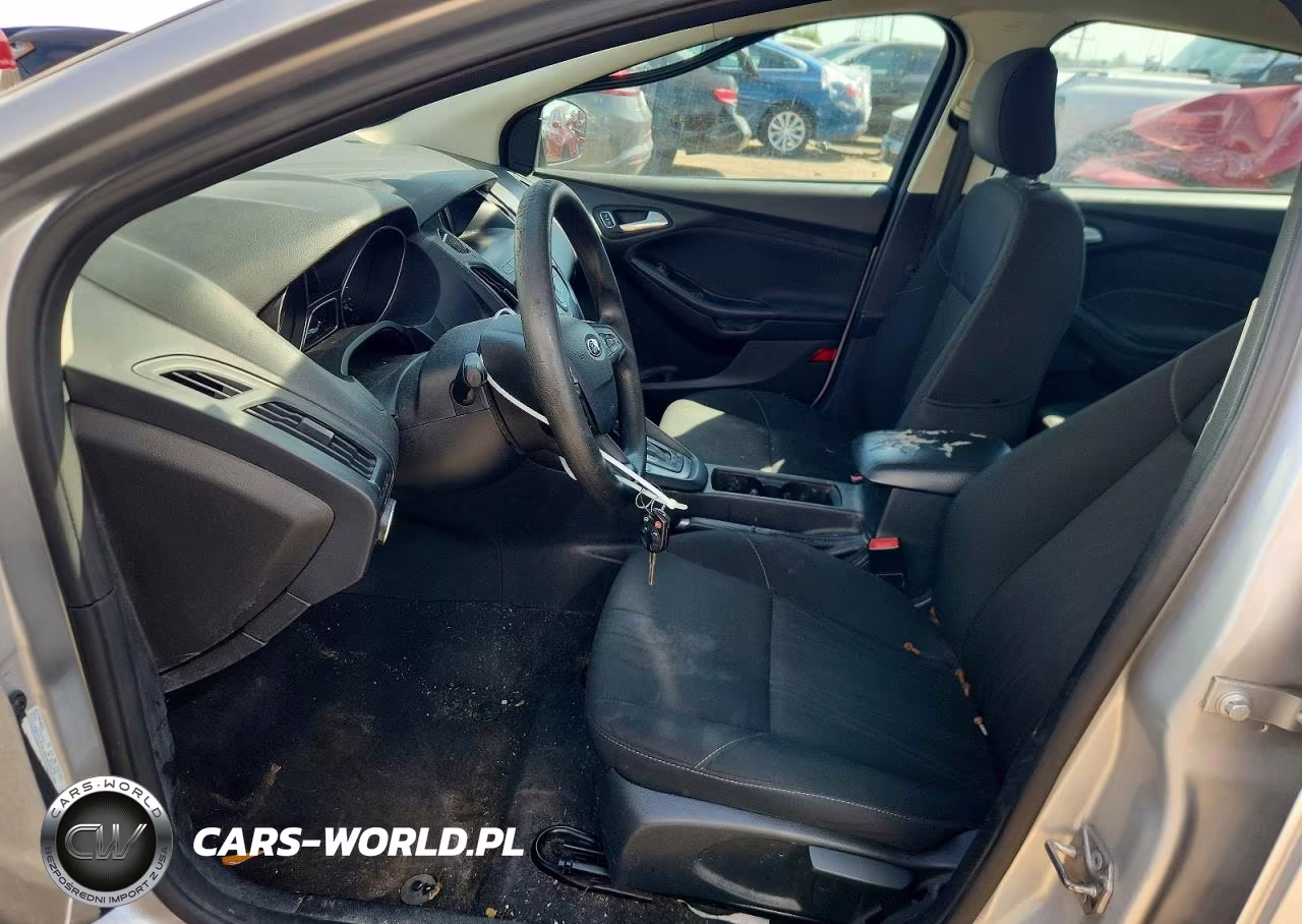 2018 Ford Focus Se VIN:1FADP3F27JL250753 - 7