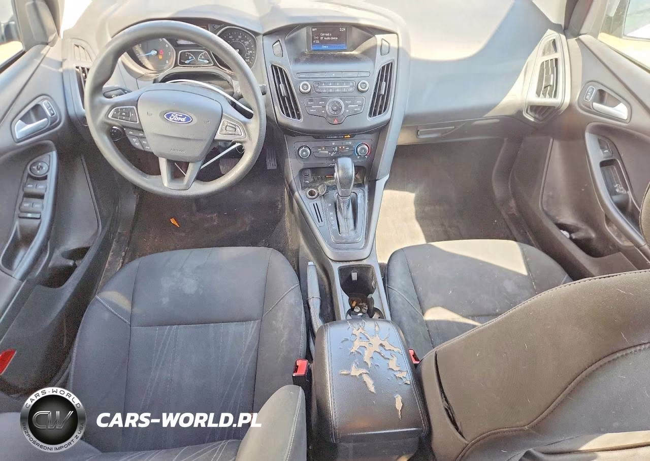 2018 Ford Focus Se VIN:1FADP3F27JL250753 - 8