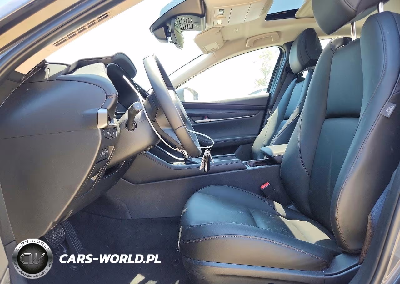 2026 Mazda 3 Preferred VIN:JM1BPACLXT1868196 - 7