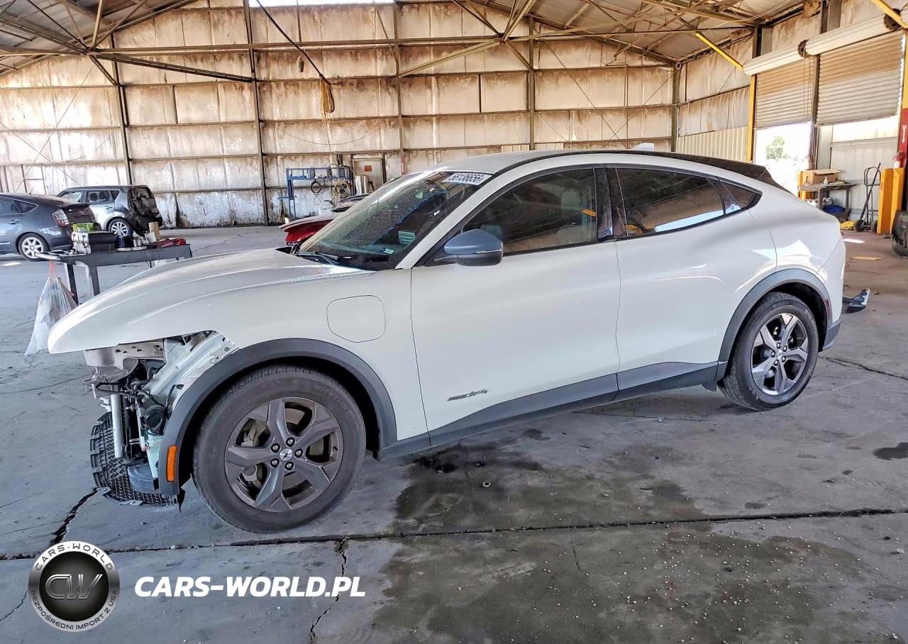 2022 Ford Mustang Mach-E Select – zdjęcie 1 z 13
