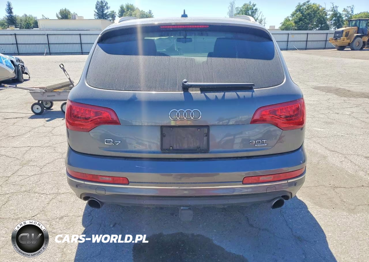 2015 Audi Q7 Premium Plus VIN:WA1LGAFE5FD032858 - 6