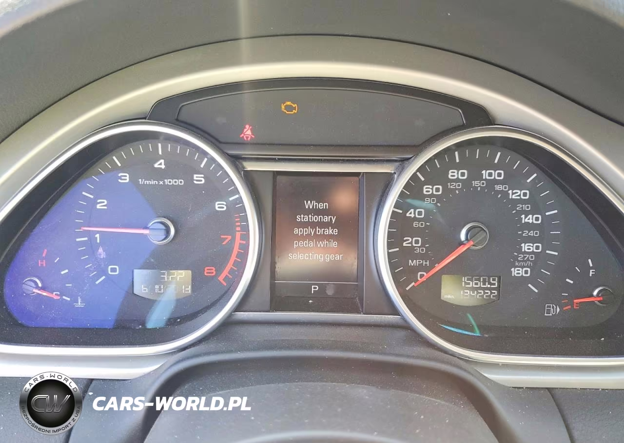 2015 Audi Q7 Premium Plus VIN:WA1LGAFE5FD032858 - 9