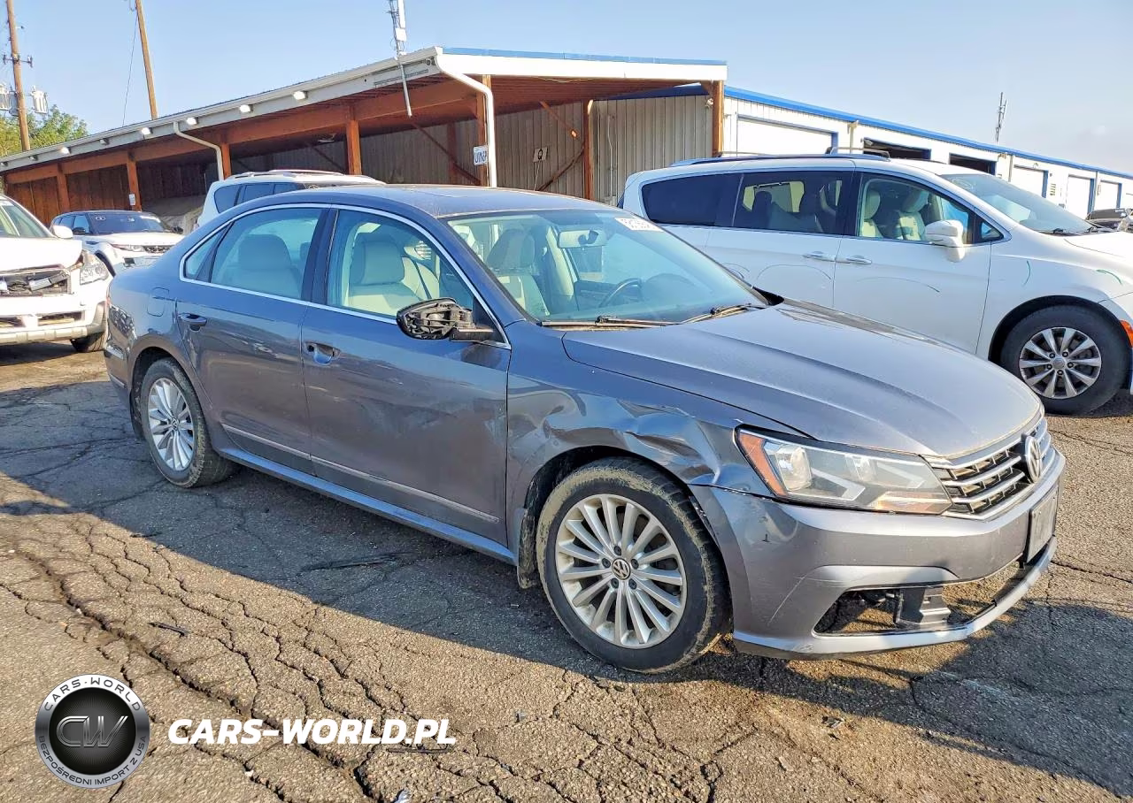 2016 Volkswagen Passat Se VIN:1VWBT7A3XGC035345 - 4
