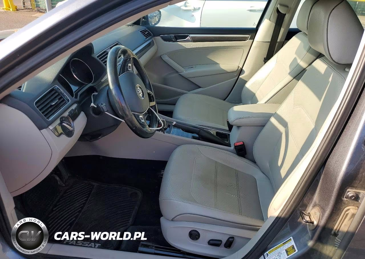 2016 Volkswagen Passat Se VIN:1VWBT7A3XGC035345 - 7