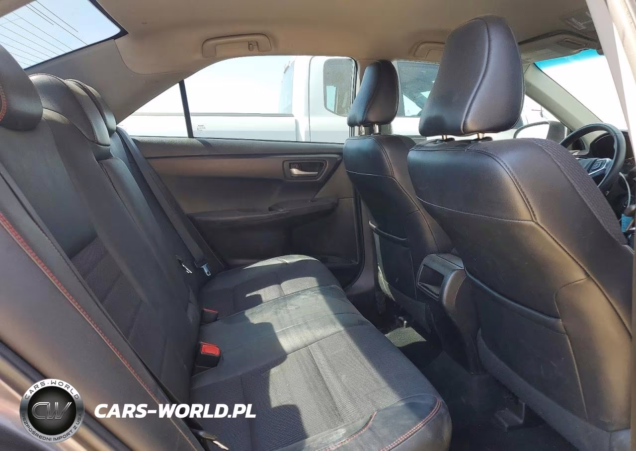 2017 Toyota Camry Se VIN:4T1BF1FK7HU421087 - 10
