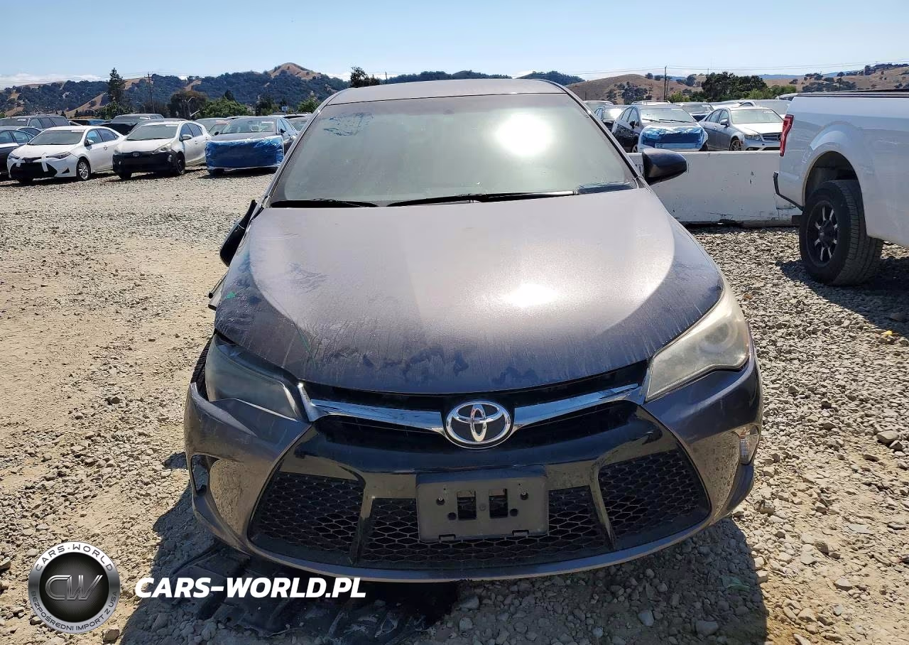 2017 Toyota Camry Se VIN:4T1BF1FK7HU421087 - 5