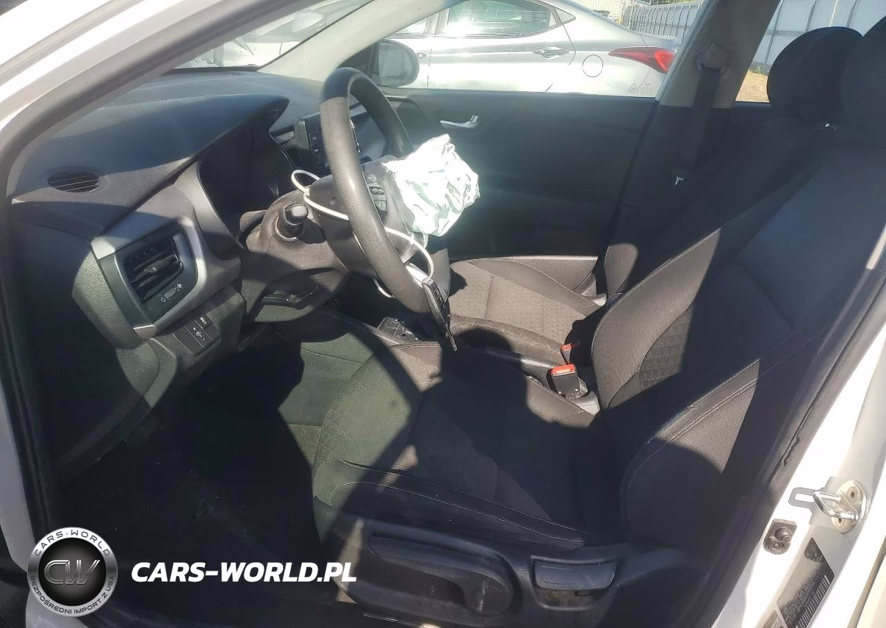2018 Kia Rio S VIN:3KPA24AB9JE097245 - 7