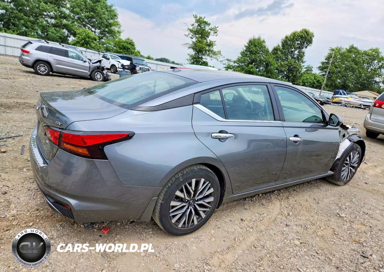 2023 Nissan Altima Sv VIN:1N4BL4DV7PN361760 - 3